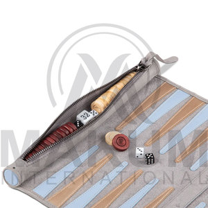 Backgammon enroulable en cuir de haute qualité, design personnalisé avec jetons noirs et blancs - Product Image 2