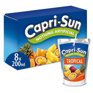 Bebida de frutas tropicales Caprii Sunn de alta calidad en una práctica bolsa con base. - Product Image 1