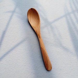 Cuillères à soupe en bois Logo personnalisé cuillères de Table créatives ustensiles en bois originaux cuillères pour manger hêtre Acacia du Vietnam qualité - Product Image 1