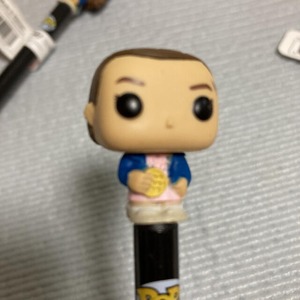 ปากกาฟันโกะป๊อป Stranger Things แพ็ค 4 ด้าม ลายฟิกเกอร์สะสม ราคาโรงงานโดยตรง - Product Image 5