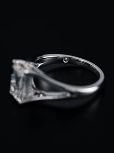 Anillo de Diamante Moissanite de Plata 925, 2.5ct, Banda de Esmeraldas, Anillo de Compromiso y Aniversario de Bodas, Chapado en Rodio - Product Image 4