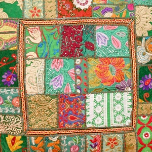 Cojines de suelo bohemios Funda de cojín decorativa Sari Patchwork Cojín - Product Image 4