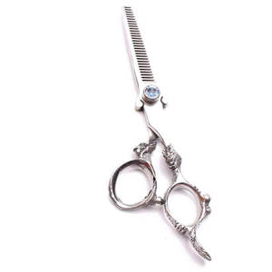 ชุดกรรไกรตัดผมมือซ้ายใบมีดคมสแตนเลสอย่างดีสำหรับร้านทำผม และชุดกรรไกรซอยผม - Product Image 5