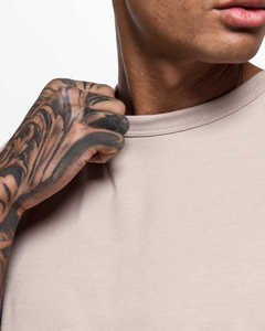 Camiseta Transpirable de Alta Calidad 100% Algodón con Manga Corta, Corte Regular, Tallas Grandes, con Logotipo Personalizado para Hombre - Product Image 6