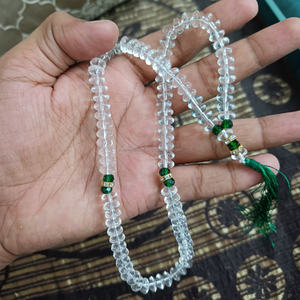 Tasbih en acrylique transparent comme du cristal, 33 perles, chapelet de prière islamique avec des accents verts pour le dhikr, la méditation et le culte musulman - Product Image 1