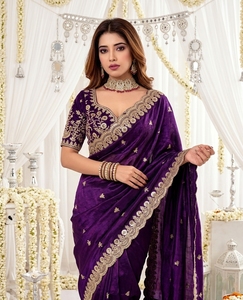 Sari de Seda Morado Elegante de AARA Fashion con Bordado Dorado, Protección Solar, para Todas las Estaciones, para Bodas, Estilo Indio-Pakistaní - Product Image 2