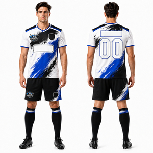 Conjunto de Camiseta y Pantalones Cortos de Fútbol Personalizados para Hombre, Poliéster Suave al Tacto, Impresión por Transferencia de Calor, Fabricación de Uniformes Deportivos al por Mayor - Product Image 1