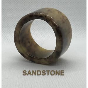 Rond de serviette élégant en résine pour décor de table de mariage, accessoire de salle à manger élégant, parfait pour les fêtes, les événements et la maison - Product Image 1