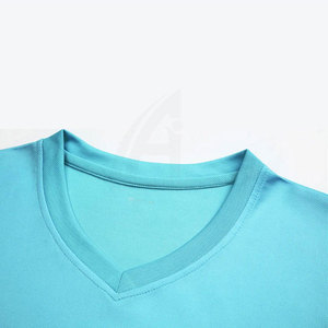 ชุดฟุตบอลสั่งทำคุณภาพสูง ดีไซน์พิเศษ แห้งเร็ว ระบายอากาศได้ดี น้ำหนักเบา สำหรับขายออนไลน์ - Product Image 2