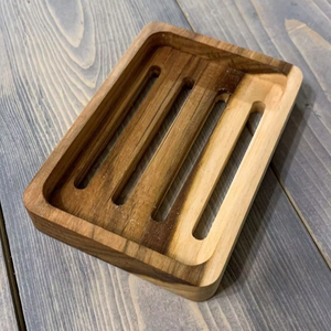 Boîte à savon en bois au design moderne, porte-savon de salle de bain avec drain, distributeur en céramique et silicone par Crescent Crafts pour usage domestique - Product Image 1