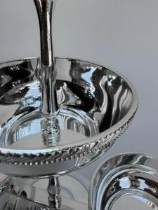 ขาตั้งเค้กชุบเงินสำหรับใส่คุกกี้ ช็อกโกแลต ถ้วยโชว์ขนมหวานสุดหรูสำหรับงานปาร์ตี้ งานอีเว้นท์ บุฟเฟ่ต์ และการจัดเลี้ยงอย่างมีระดับ - Product Image 5