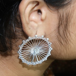 Pendientes de plata de ley 925 con diseño de rueda redonda hechos a mano para mujer, joyería geométrica minimalista, regalo para mujer - Product Image 4