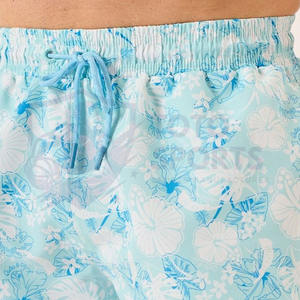 Short pour homme en polyester léger, respirant, à taille élastique, confortable, nouveau design, imprimé personnalisé, tendance, pour l'entraînement et le quotidien - Product Image 3