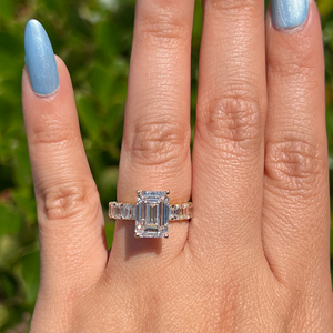 Unisex Emerald Oval Cut Diamond Engagement <b>Ring</b> Prong Setting 4.35Carat Lab-Grown IGI Certified 14k Eternity Vermeil Wedding - Product Image 3
