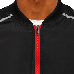 แจ็คเก็ตบอมเบอร์สุดเท่ ดีไซน์เรียบหรู สวมใส่สบาย ออกแบบมาเพื่อให้ได้ลุคสตรีทแวร์สุดเท่และมั่นใจ - Product Image 6