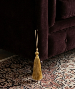 Décoration suspendue en tissu traditionnel avec pompons pour meubles de salon - Product Image 1