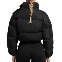 Nouvelle veste matelassée en tricot pour femme, style hiver, col court, grande taille, respirante, imperméable, coupe-vent, en vente