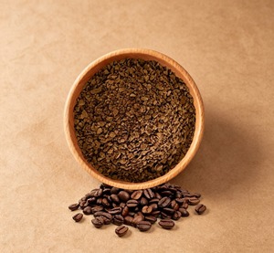 ELMA FOOD OEM Bitter Caffeinated Spray Dried <b>Instant</b> <b>Coffee</b> Powder Bulk Soluble <b>Coffee</b> 25kg Premium Roasted Beans - Product Image 1