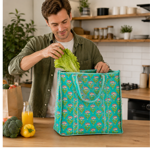 Bolsa de Mano de Algodón Acolchado Verde, Estampado Floral Hecho a Mano en Jaipur, Ecológica, Resistente, para Compras Diarias, Regalos, Lavable a Máquina - Product Image 5