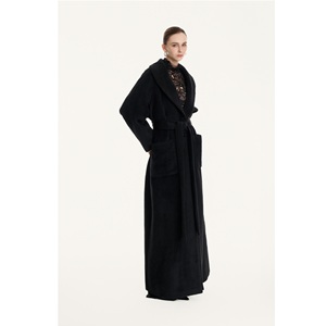 Sustainable Eco Friendly Products Plus Size <b>Women's</b> Coats VENETO ALPACA LONG COAT ODM Supply Elegant <b>Women</b> <b>Jackets</b> And Coats - Product Image 2