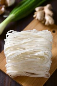 เส้นหมี่คุณภาพสูง – เส้นวุ้นเส้นแห้ง/สด เกรดอาหาร ราคาแข่งขัน // คุณทอม - Product Image 5