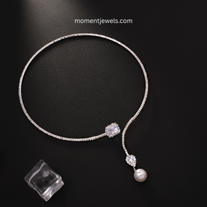 Collier ras du cou ouvert en cristal avec pendentif perle et strass pour femme, idéal pour les fêtes et mariages - Product Image 2