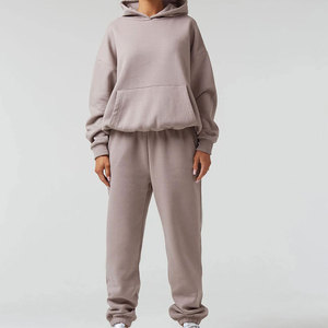 Chándal Informal de Invierno con Capucha para Mujer, Talla Personalizada, de Alta Calidad, con Tela 100% Algodón - Product Image 1