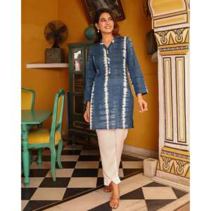 Conjunto de Kurta de Tela Indigo Tie-Dye Transpirable con Pantalón Recto de Cintura Media Talla XS - Product Image 2