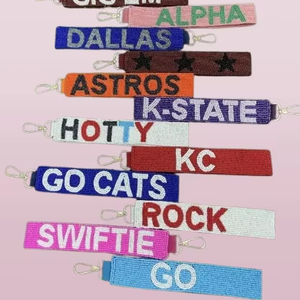 Wholesale Stylish Beaded Team Slogan Gameday Adjustable Keychain <b>Wristlet</b> Sports School Fan Accessories Handmade Key Holders - Product Image 1