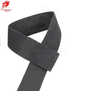 Sangles de musculation de haute qualité, fabriquées en polyester premium, ajustement réglable et performance durable. - Product Image 4
