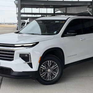 รถเชฟโรเลต ทราเวิร์ส AWD LT AWD สีขาว รุ่นปี 2025 มือสอง - Product Image 1