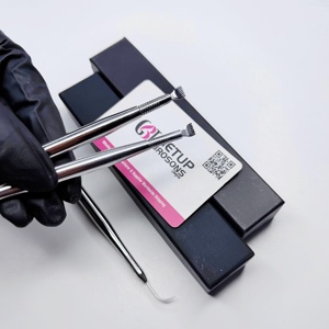 Herramienta profesional de alta calidad para lifting de pestañas, de acero inoxidable plateado, para cuidado personal e instrumentos de belleza. - Product Image 3