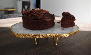Support à gâteau en résine fait main pour anniversaires et fêtes, support à gâteau en résine de luxe avec un design décoratif moderne à prix avantageux - Product Image 2