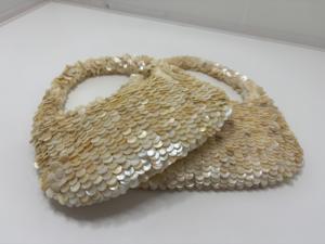 Sac de soirée brodé à la main avec perles et paillettes, sac artisanal de luxe pour la vente en gros et au détail aux boutiques - Product Image 4