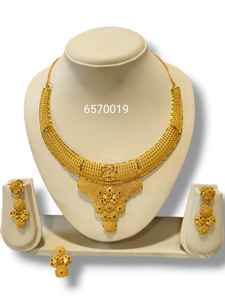 AWAIS HOUSE Conjunto de Collar y Pulsera de Latón Chapado en Oro con Diamantes para Mujer, Diseño Infinito, Engaste de Garra, Estilo Hip Hop, Fiesta de Compromiso - Product Image 4