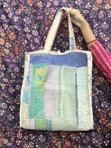 Sac fourre-tout en coton Kantha fait main et écologique, réutilisable, sac à bandoulière, sac de shopping, sac de marché, sac de plage, sac de pique-nique, sac d'épicerie - Product Image 3