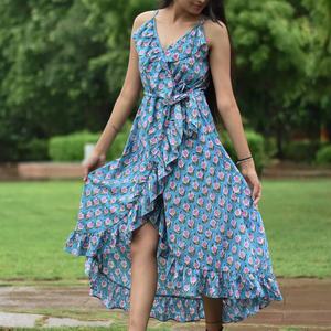 Robe Maxi en Coton Indien Imprimé Bloc à la Main Robe Respirante avec Technique Tie Dye Tissé à la Taille Naturelle - Product Image 1