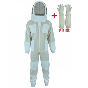 Combinaison de travail moderne et ventilée pour apiculteurs, fabriquée au Pakistan, pour une expérience confortable, tenue professionnelle et sportive. - Product Image 2
