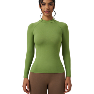 Camiseta OEM Ligera de Compresión para Ejercicio y Entrenamiento al Aire Libre, Camiseta de Compresión para Mujer, Suave, Elástica y Personalizable - Product Image 3