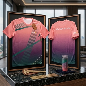 เสื้อปิ๊กเกิลบอล BIDV พิมพ์ลายแบบซับลิเมชั่น ระบายความชื้นได้ดี เสื้อผ้ากีฬาโพลีเอสเตอร์แขนสั้นสำหรับทุกเพศ - Product Image 1