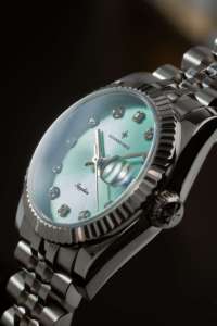 Alexander Ferros 8222S/13 Women's Sapphire <b>Crystal</b> 50m <b>Water</b> Resistant Fashion Stainless Steel Butterfly Clasp Quartz Watch - Product Image 2