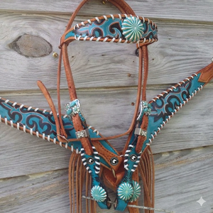 ชุดอุปกรณ์ขี่ม้า Arctic Design สีเขียวอมฟ้า พร้อมพู่ห้อย  ประกอบด้วยสายรัดศีรษะและสายรัดอก ทำจากหนังแท้ ทนทาน น้ำหนักเบา ประดับด้วยลูกปัด  ออกแบบตามฤดูกาล ปรับแต่งได้ - Product Image 3