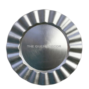 Assiette de présentation ronde en acier inoxydable poli brillant, de luxe, pour la maison et les hôtels, la plus vendue - Product Image 1