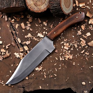 Cuchillo Bowie Hecho a Mano con Mango de Palisandro y Funda de Cuero, Hoja de Acero al Carbono de Espiga Completa, Cuchillo Táctico Personalizado OEM para Caza y Camping - Product Image 2