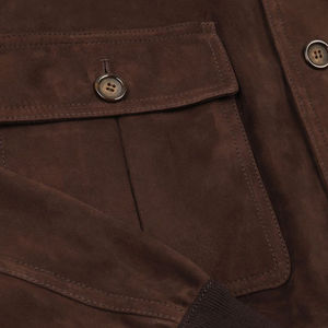 Chaqueta de Motero de Moda para Hombre, Ecológica, de Cuero PU, Personalizada OEM, Color Marrón Oscuro, para Invierno, con Cuello Alto y Logotipo Frontal - Venta al Por Mayor - Product Image 2