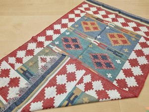 Tapis Kilim fait main à motif géométrique, tissage plat, laine acrylique, rectangulaire, pour salon, avec support en jute - Product Image 2