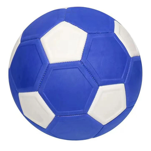 Balón de fútbol curvo, juguete mágico, gran regalo para niños, perfecto para juegos al aire libre, entrenamiento o partidos de fútbol, 1 ud. - Product Image 2
