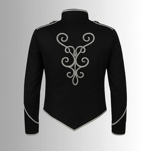 Chaqueta de Hombre Estilo Hussar de Lana Negra con Trenzado Plateado, Estilo Militar - Product Image 2