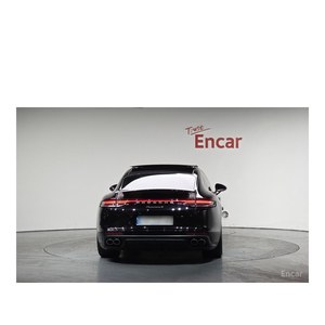 Enero de 2023 para Panamera 2.9 AWD Platinum Edition 21,304 km Asientos de cuero Techo solar panorámico Semiautomático Cámara trasera Izquierda - Product Image 3