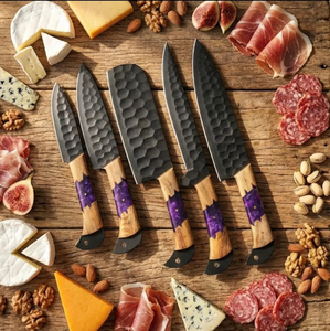 Juego de Cuchillos de Chef de Acero con Alto Contenido de Carbono, Hoja con Recubrimiento Negro, Mango de Madera de Olivo, Sostenible, Duradero, Ambidiestro, Profesional - Product Image 6
